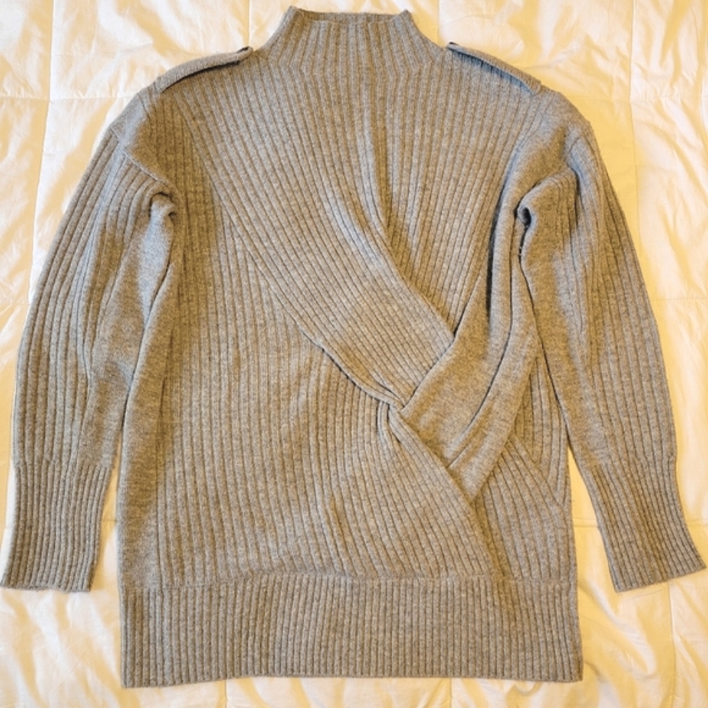 Rag & Bone women's gray Wool Dale Merino long-sleeved Sweater size medium - Picture 14 of 16